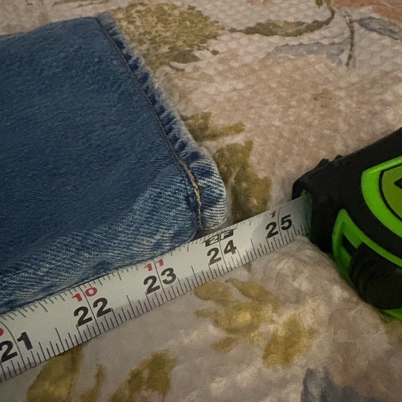 Classic Blue Women's Jeans - Picture 7 of 7